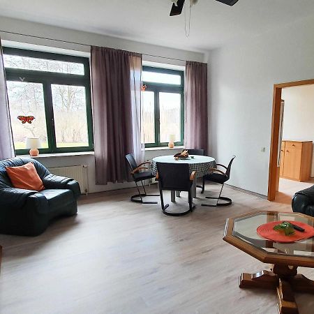 Ferienwohnungen Direkt Am See Ventschow Ngoại thất bức ảnh