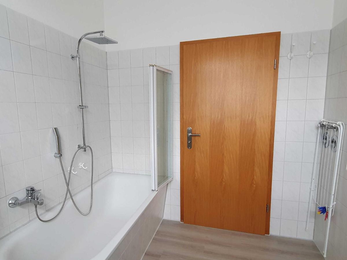 Ferienwohnungen Direkt Am See Ventschow Ngoại thất bức ảnh