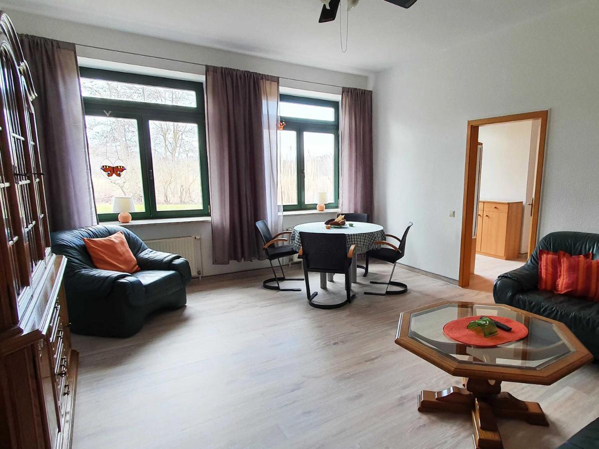 Ferienwohnungen Direkt Am See Ventschow Ngoại thất bức ảnh